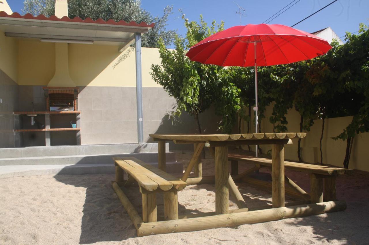 Casatiomanel Villa Amiais de Baixo Eksteriør bilde