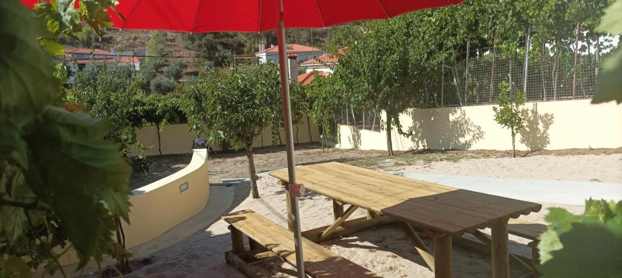 Casatiomanel Villa Amiais de Baixo Eksteriør bilde